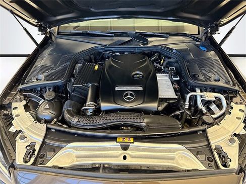 Certified 2018 Mercedes-Benz C 300 4MATIC Sedan image 30