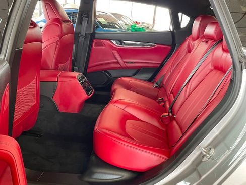 Used 2018 Maserati Quattroporte S GranSport Q4 image 16