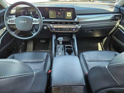 Used 2025 Kia Telluride S FWD image 14