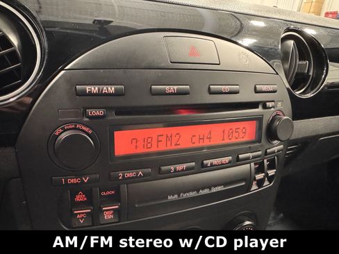 Used 2007 MAZDA MX-5 Miata Sport image 5