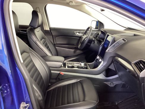 Used 2024 Ford Edge SEL w/ Convenience Package AWD/4WD image 9