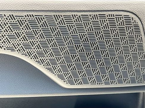 New 2026 Kia Carnival EX FWD image 19