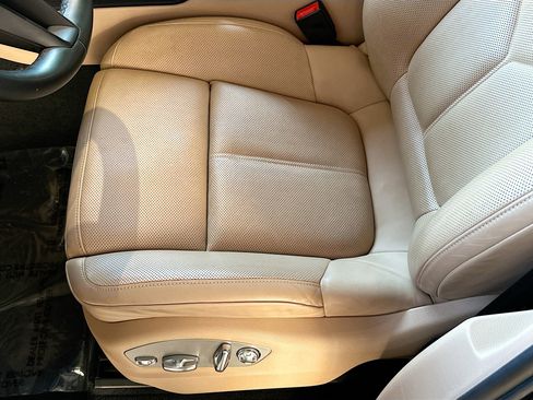 Used 2022 Porsche Macan image 20