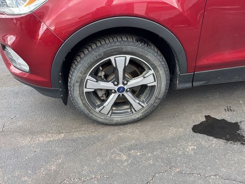 Used 2018 Ford Escape SEL image 11