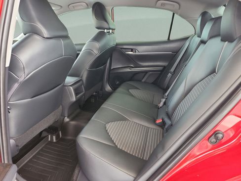 Used 2023 Toyota Camry SE w/ Convenience Package FWD image 17