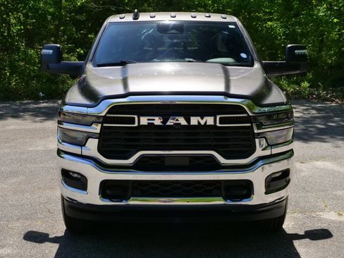 Used 2025 RAM 3500 Big Horn AWD/4WD image 5