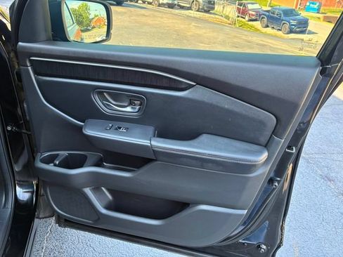 Used 2023 Honda Pilot Elite image 21