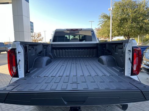 New 2023 GMC Sierra 3500 Denali w/ Denali Ultimate Package image 8