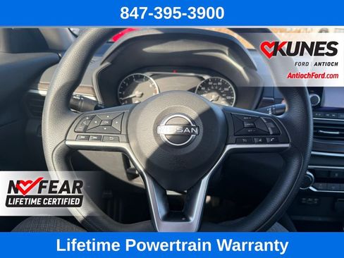 Used 2024 Nissan Altima 2.5 SV image 36