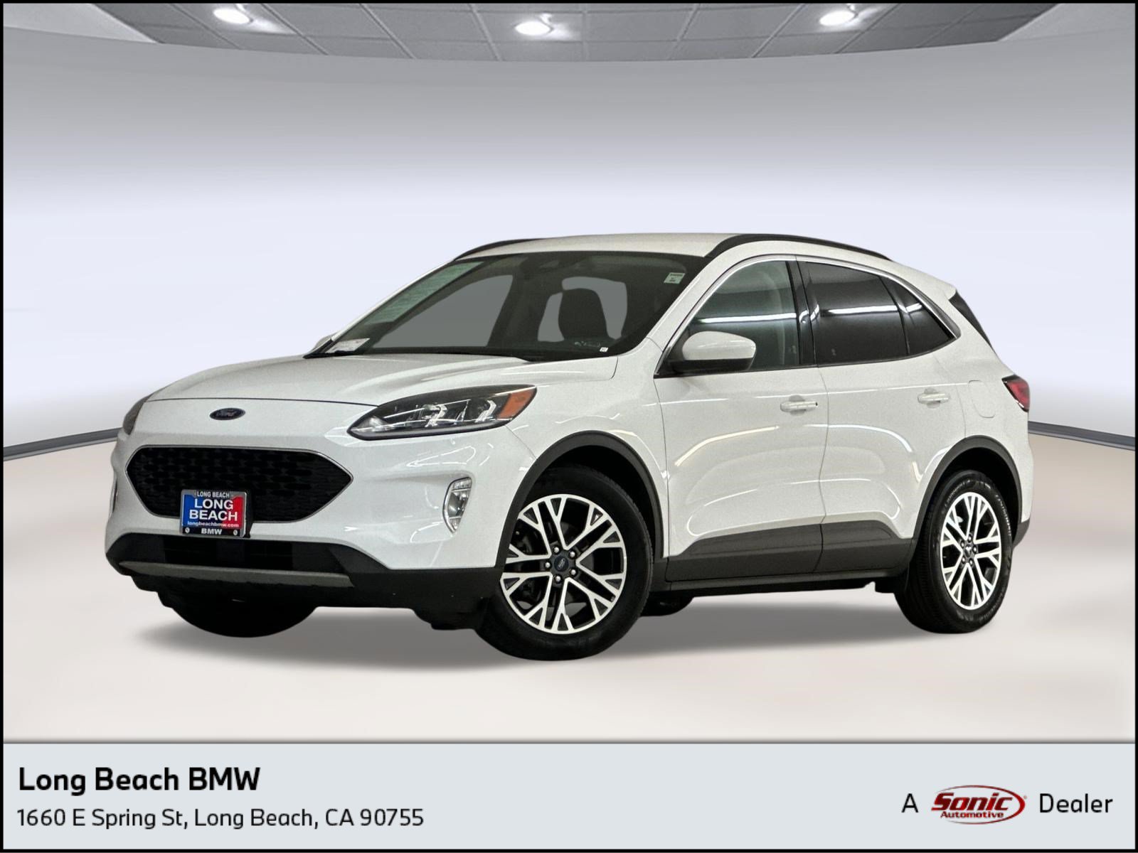 Used 2020 Ford Escape SEL FWD image 1