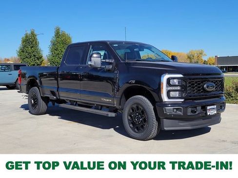 New 2026 Ford F250 Lariat w/ Black Appearance Package image 1