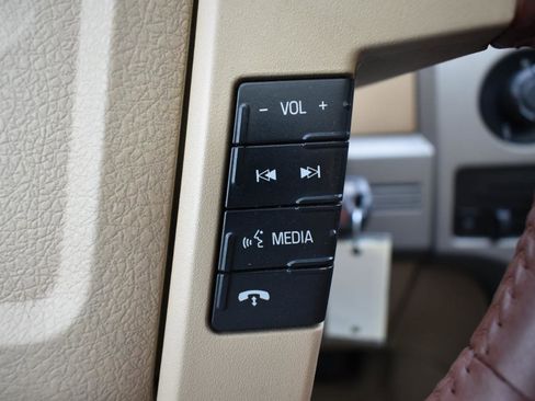 Used 2012 Ford F150 King Ranch image 16