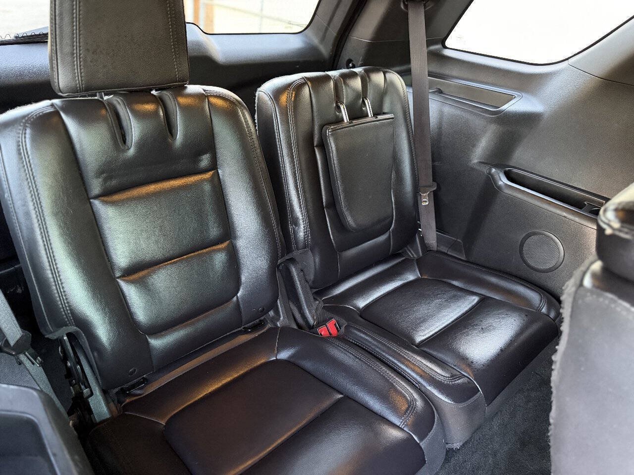 Used 2013 Ford Explorer XLT AWD/4WD image 20