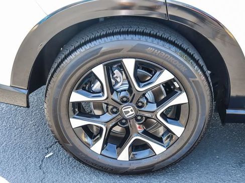 Used 2026 Honda HR-V EX-L image 9