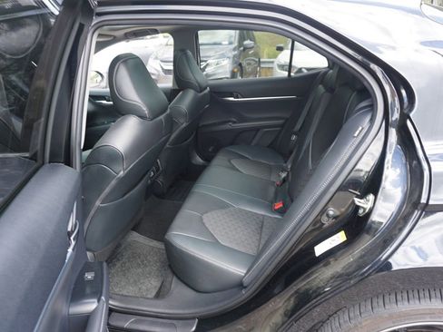 Used 2019 Toyota Camry XSE w/ Driver Assist Package image 15