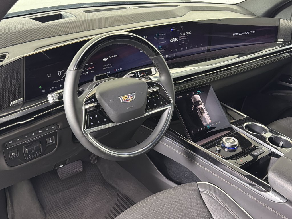 Used 2025 Cadillac Escalade Sport w/ Touring Package AWD/4WD image 3