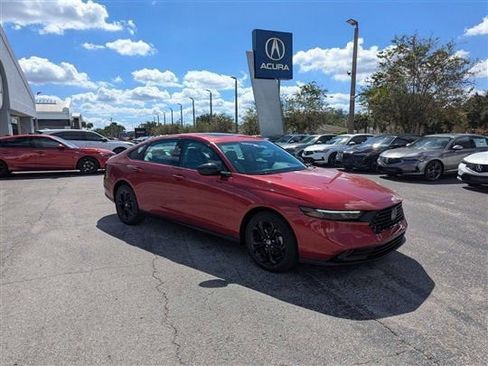 Used 2025 Honda Accord SE image 2