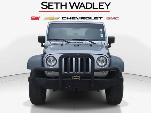 Used 2016 Jeep Wrangler Sport w/ Quick Order Package 24S AWD/4WD image 2