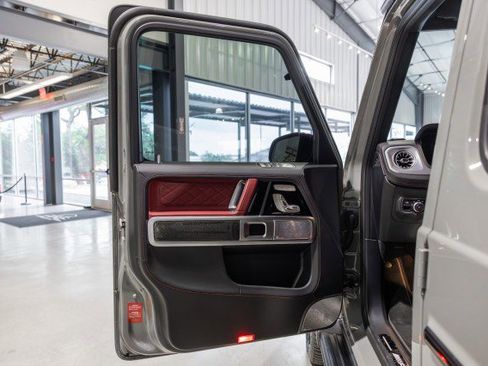 Used 2025 Mercedes-Benz G 63 AMG 4MATIC image 20