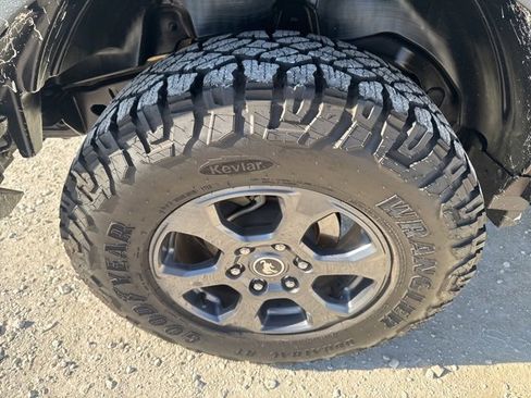 Used 2021 Ford Bronco Big Bend image 25