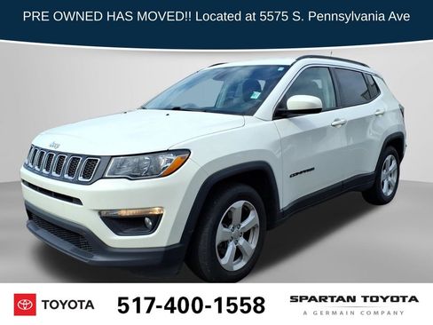 Used 2019 Jeep Compass Latitude w/ Popular Equipment Group FWD image 1