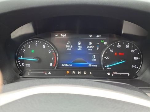 Certified 2022 Ford Explorer XLT w/ Equipment Group 202A image 22