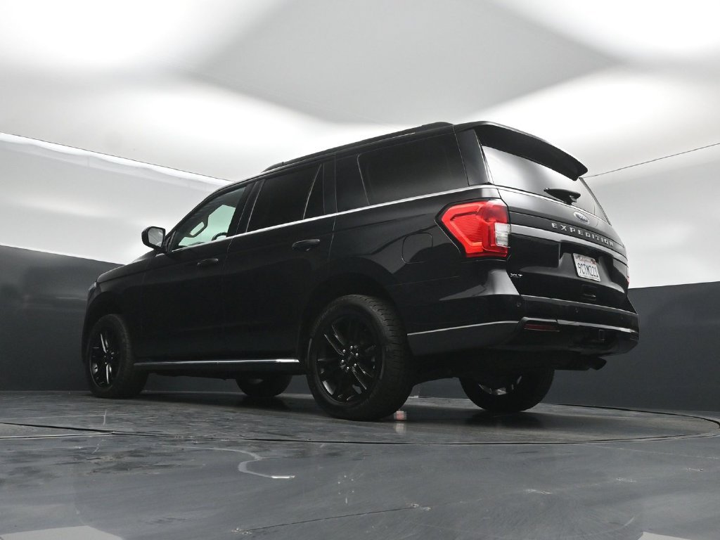 Used 2022 Ford Expedition XLT RWD image 49