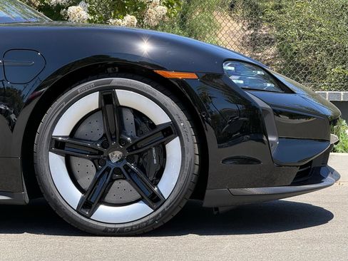 New 2026 Porsche Taycan Turbo S AWD/4WD image 12