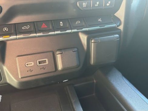 Used 2021 GMC Sierra 1500 Denali w/ Denali Ultimate Package image 32