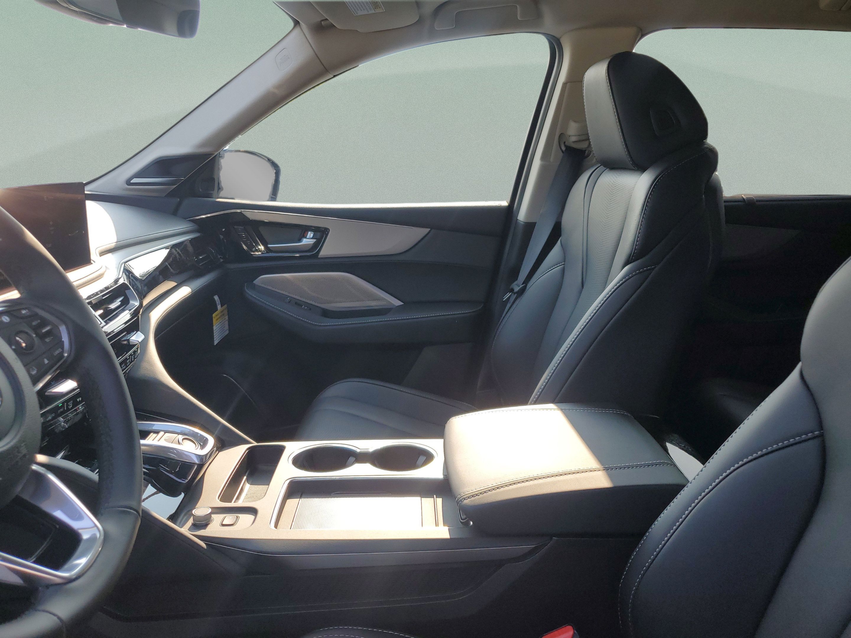 Certified 2026 Acura MDX w/ Technology Package FWD image 22