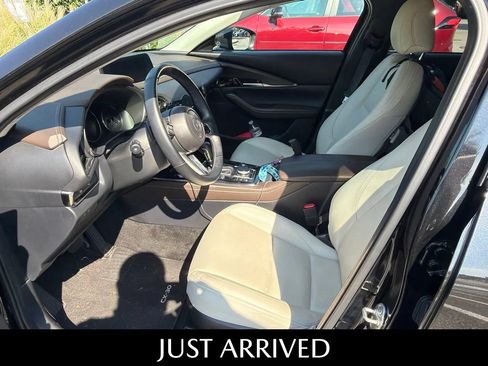 Used 2025 MAZDA CX-30 AWD 2.5 S w/ Premium Package image 5