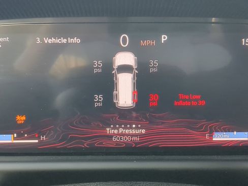 Used 2024 Jeep Wagoneer Series III image 29