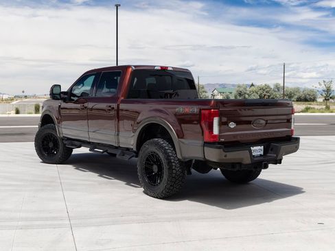 Used 2017 Ford F350 King Ranch w/ King Ranch Ultimate Package AWD/4WD image 5
