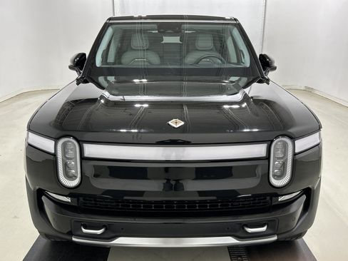 Used 2024 Rivian R1S Adventure Quad AWD/4WD image 8