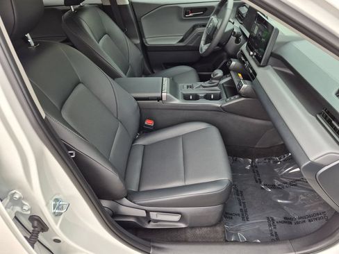Used 2026 Toyota RAV4 XLE Premium AWD/4WD image 31