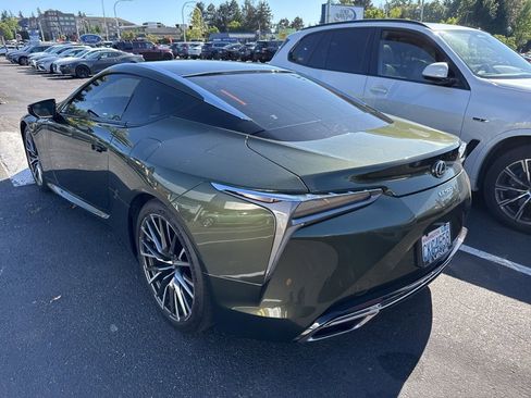 Used 2024 Lexus LC 500 Coupe w/ Touring Package RWD image 4