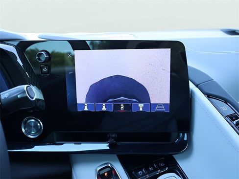 Used 2024 Chevrolet Corvette Z06 w/ Z07 Performance Package image 25