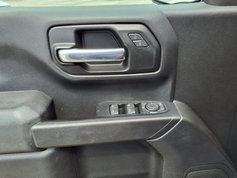Used 2022 Chevrolet Silverado 1500 Custom RWD image 19