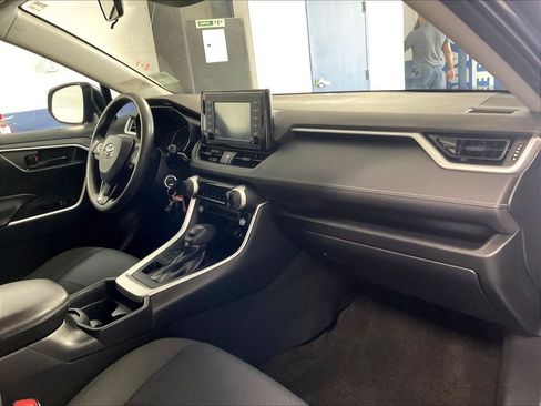 Used 2019 Toyota RAV4 LE w/ All Weather Liner Package AWD/4WD image 14