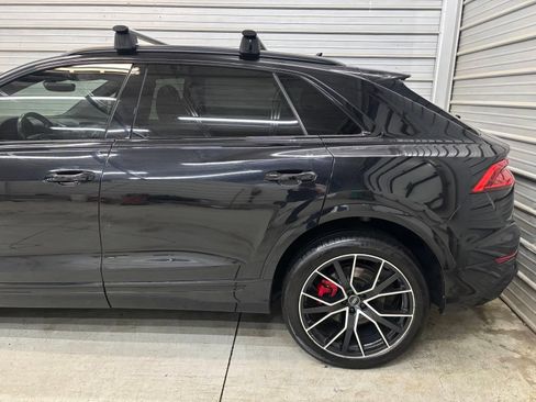Used 2021 Audi Q8 Premium Plus w/ Premium Plus Package AWD/4WD image 5