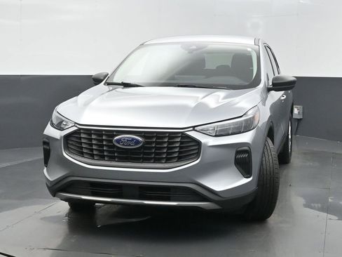 Used 2023 Ford Escape Active w/ Tech Pack #1 image 3