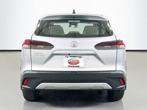 New 2026 Toyota Corolla Cross L image 5