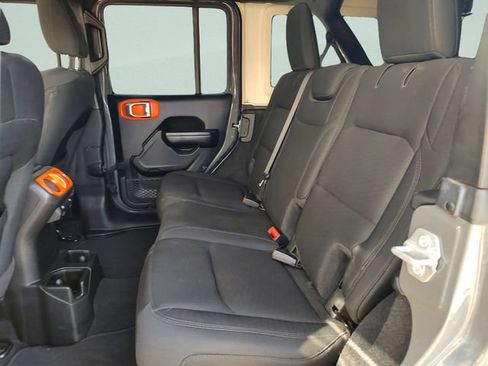 Used 2020 Jeep Wrangler Unlimited Sport S AWD/4WD image 27