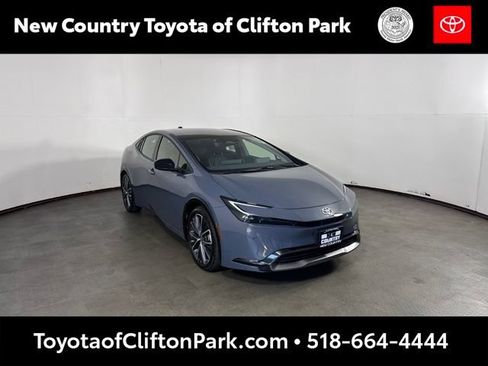 Used 2024 Toyota Prius XLE AWD/4WD image 1