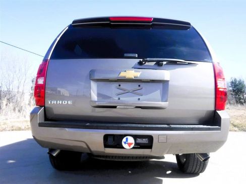 Used 2013 Chevrolet Tahoe LS image 17