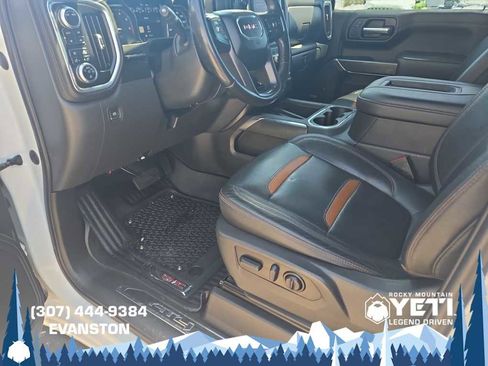 Used 2022 GMC Sierra 1500 AT4 w/ AT4 Premium Package AWD/4WD image 17