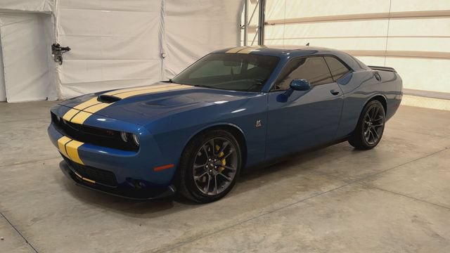 Used 2022 Dodge Challenger R/T Scat Pack RWD image 4