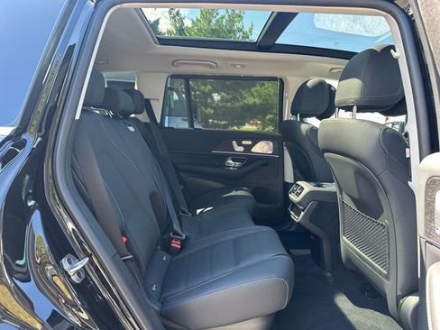 New 2026 Mercedes-Benz GLS 450 4MATIC image 21