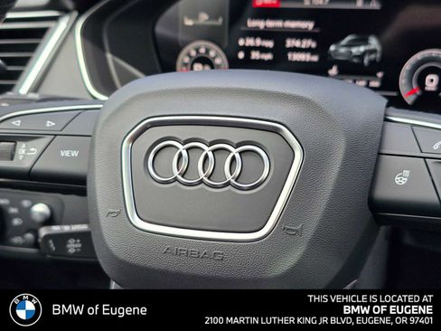 Used 2023 Audi Q5 2.0T Prestige w/ Prestige Package AWD/4WD image 33