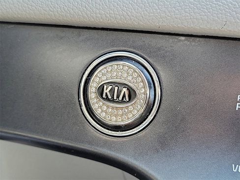 Used 2017 Kia Sportage EX image 7